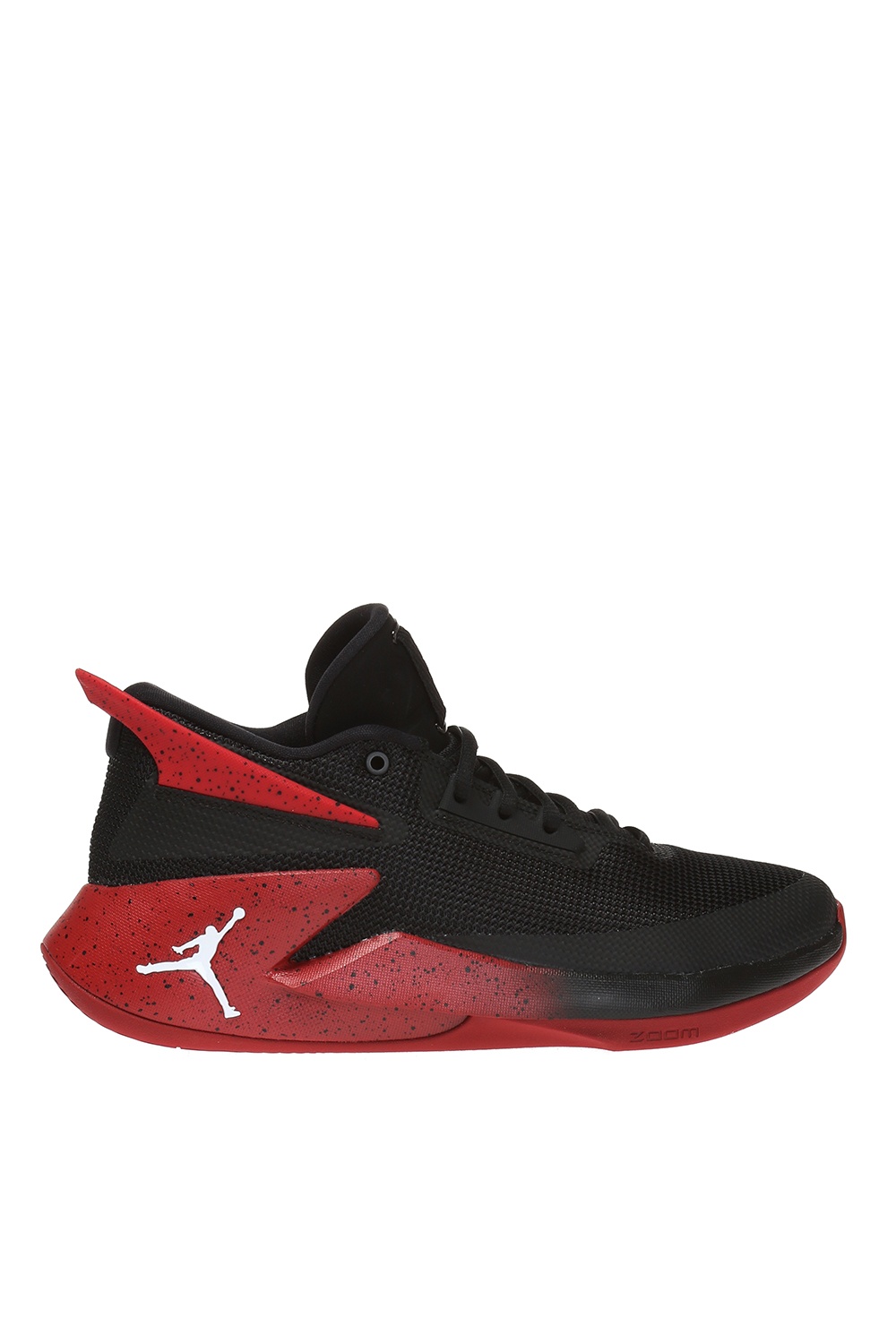 Jordan fly lockdown black sale and red